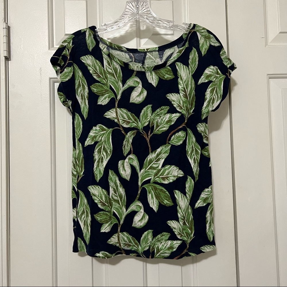 LAST CHANCE 🌿 Ann Taylor XS Tropical Shirt 🌿